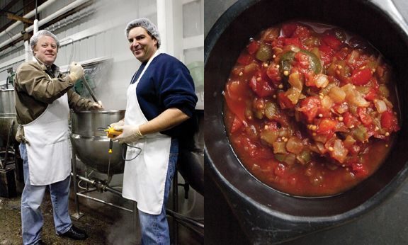 Kirkland's Rowdy Roja Salsa