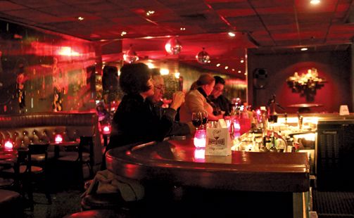 Bar Hop to First Hill's Vito's