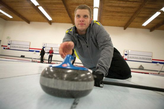 15 Ways to Stay Fit (While Staying Inside)