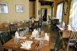 Zero Pretense, Warm Meals at Art of the Table