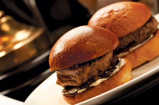 Best Happy Hours at Restaurants