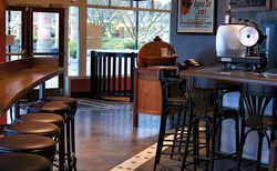 Le Grand Bistro Americain: A Summertime Destination