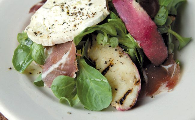 5 Can’t-miss Peach Dishes