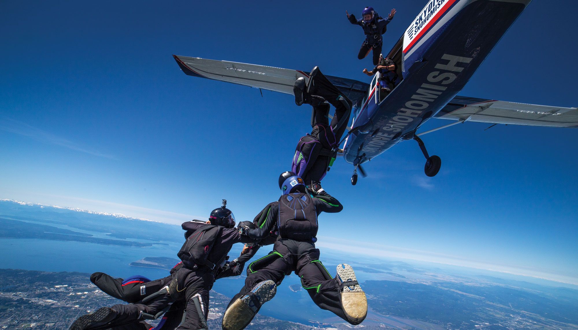 8 Adrenaline Pumping Outdoor Activities to Try Near Seattle