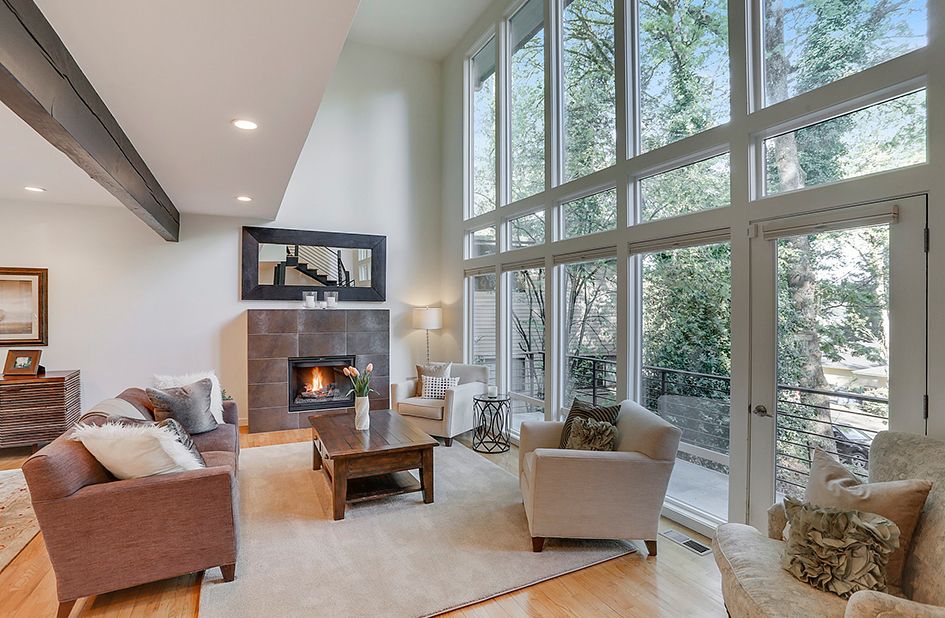 These Eastside Homes Give Room to Roam