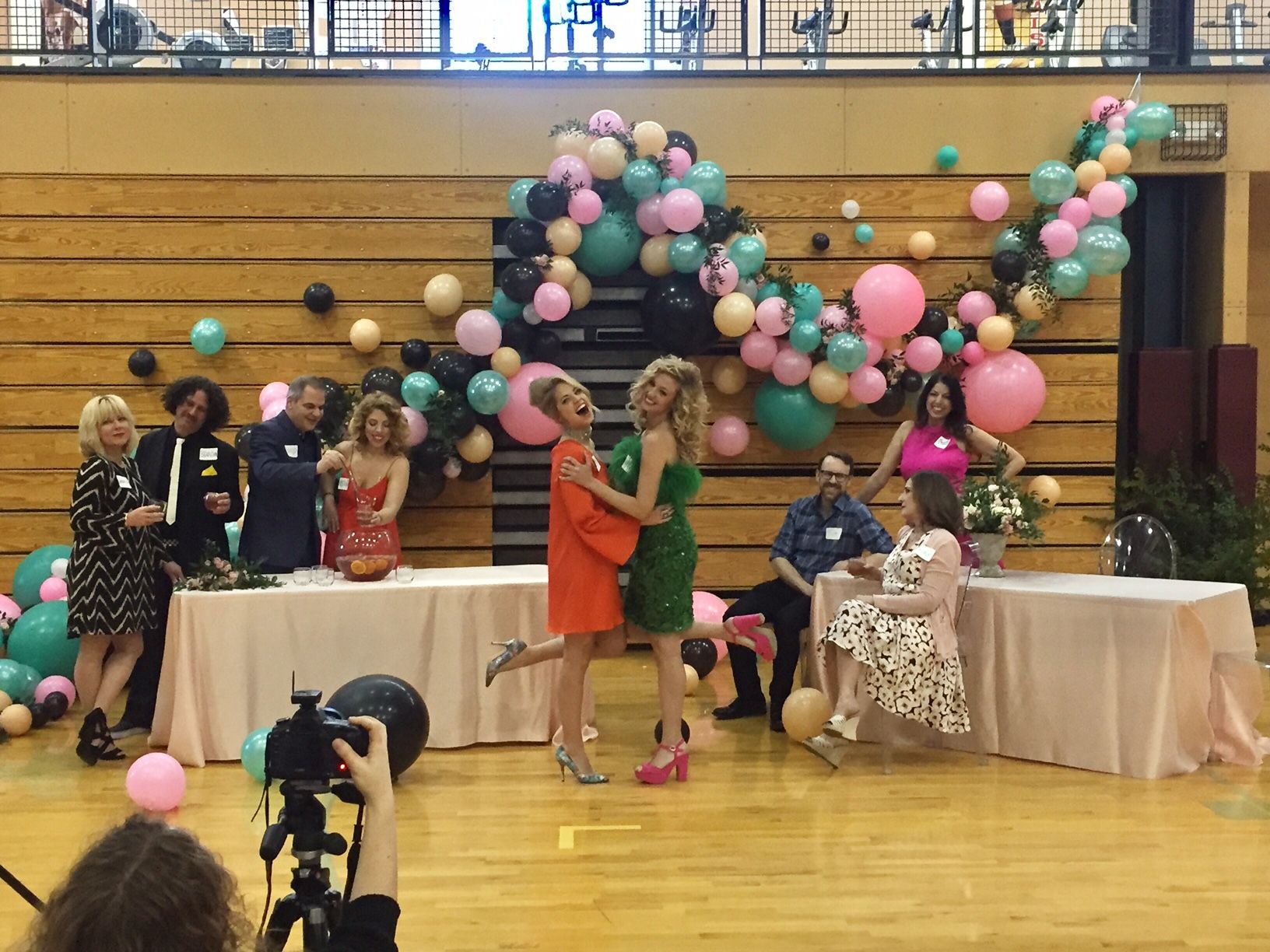 Wide-shot-Hayley-shooting