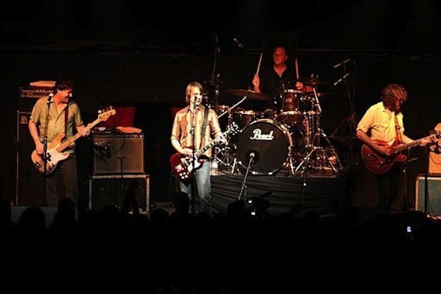 Mudhoney Live Performance Atop Space Needle Tonight at 5 p.m.