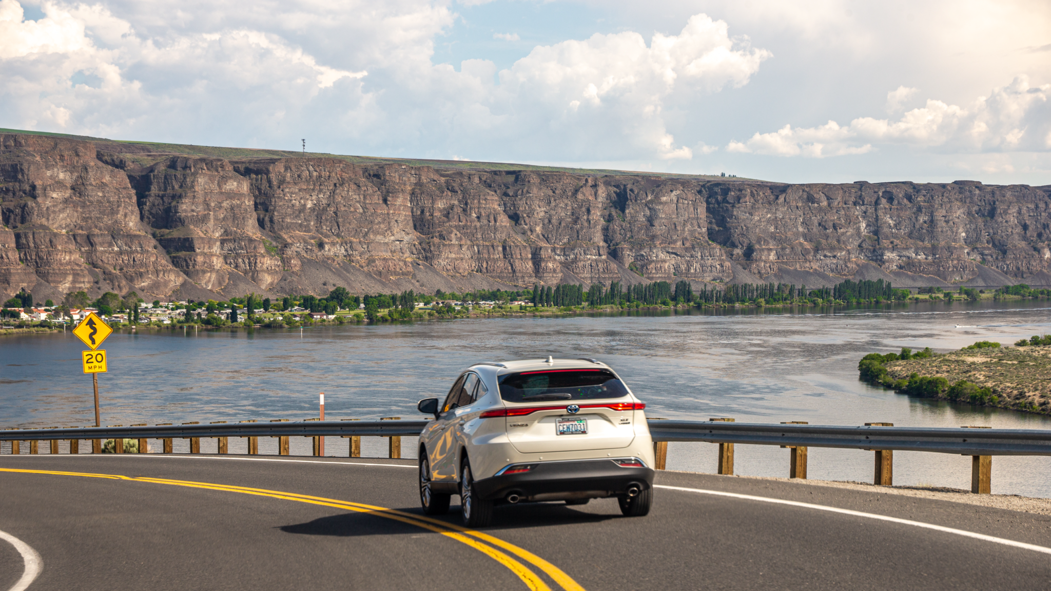 Driving into Crescent Ridge