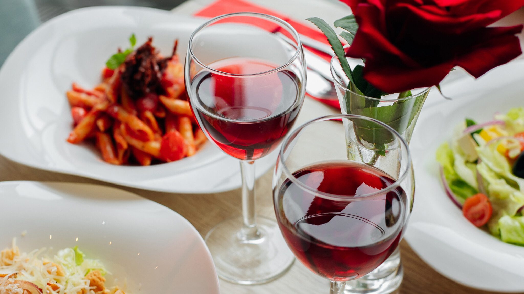 Valentine's Day Dinner 16x9