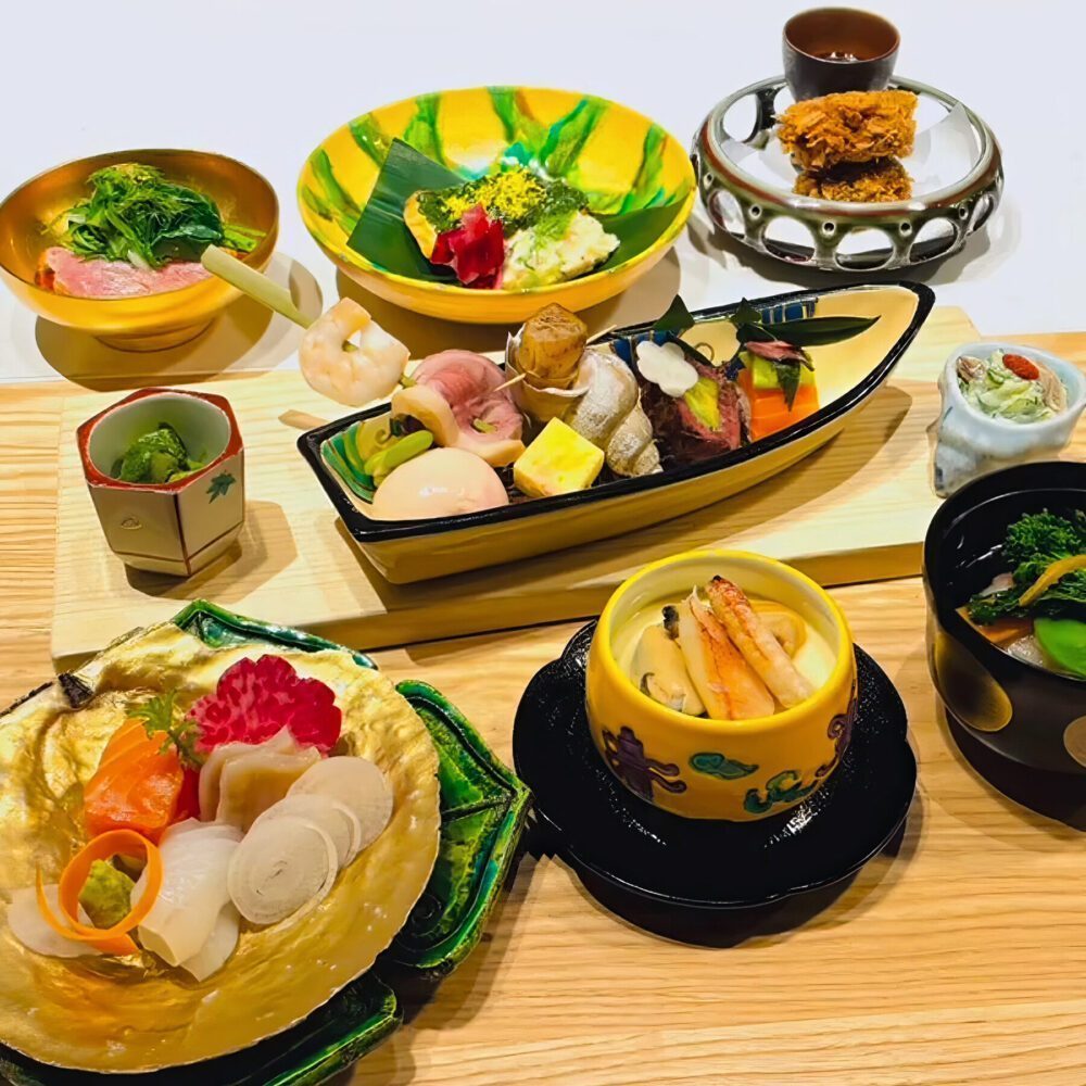 Grand Openings, Great Eats