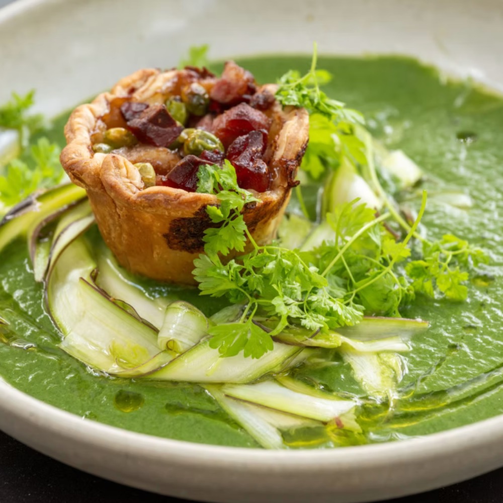 Restaurant Roundup: National Attention and a Sweet Detour Restaurant Roundup: National Attention and a Sweet Detour